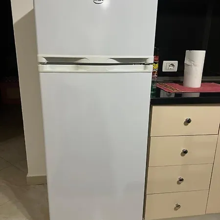 Sol * Lezhë